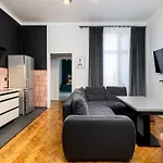 Wawel Boutique - Old Town Apartmanhotel Krakkó