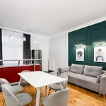 Wawel Boutique - Old Town Aparthotel Krakau